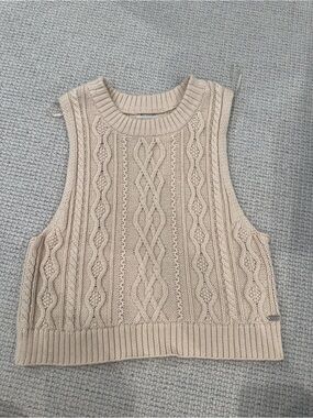 Pull&Bear Cream Cable Knit Sweater Vest